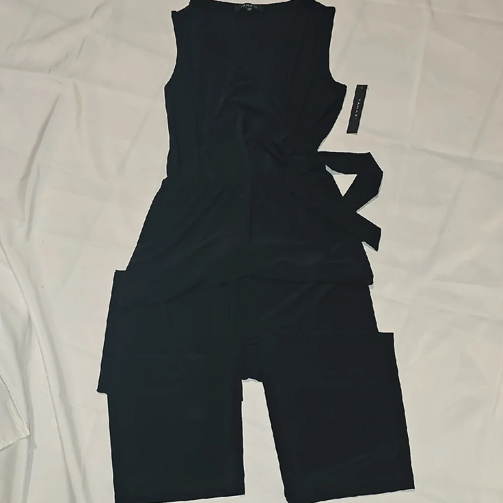 Tahari Elegant Black Sleeveless Jumpsuit - Picture 7 of 11